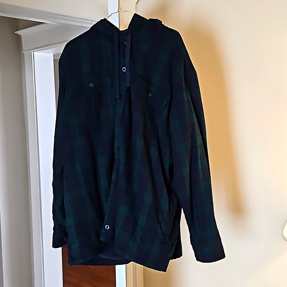 Men's Black Watch Plaid Hooded Flannel Shirt